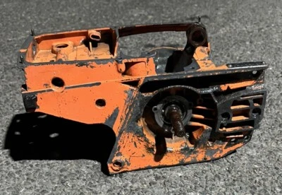 Carter e albero motore motosega Husqvarna 163S vintage - Immagine 1 di 4