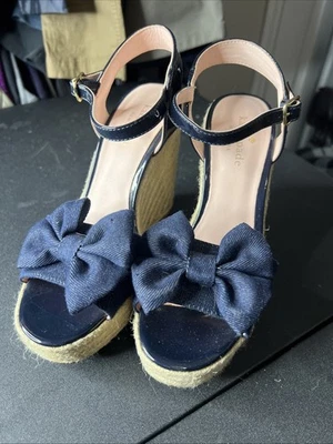 "Sandalias de cuña alpargata Kate Spade talla 6,5 M azul rosa lazo 5"" tacón punta abierta usadas en excelente estado" Foto 1 de 4