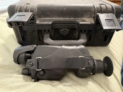Escopo térmico Flir System ThermoSight P/N 431-0002-02-07 - Imagem 1 de 4