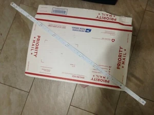 Sceptre Westinghouse XJ40D10-ZC14C-01 LED-Hintergrundbeleuchtungsleiste - Bild 1 von 2