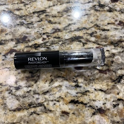 Revlon Photoready Concealer #003 Light Medium - Image 1 of 2