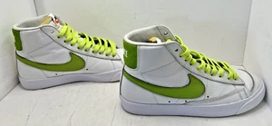Nike Blazer Mid 1977 Vintage Whit/ Green Sneakers D07433-900 Men’s Size 9 - Picture 1 of 11