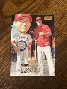 2016 Topps Stadium Club Mike Trout #280 Angeli Paralleli in lamina d'oro - Foto 1 di 2
