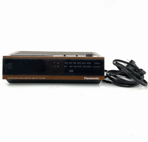 Panasonic RC-6063 Vintage FM/AM Clock Radio Dual Alarm *Tested Works Red Display Cover