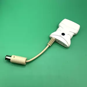 Wii Thrustmaster Wireless Controller Dongle Only Connect White Adaptor Racing VG - Picture 1 of 4