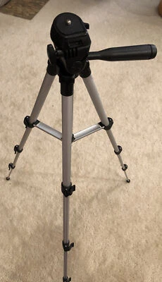 "Trípode Vista telescópico y plegable y extensible de 15"" a 35""" Foto 1 de 4