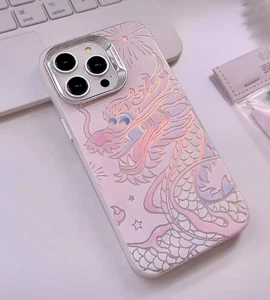iPhone 15 Case 6.1" Dragon Silver Pink NEW! - Zdjęcie 1 z 2
