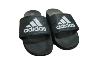 Adidas Slides Black White Soft Foam Youth Big Kids US Size 1 EUC Sandles Shoes - Picture 1 of 6