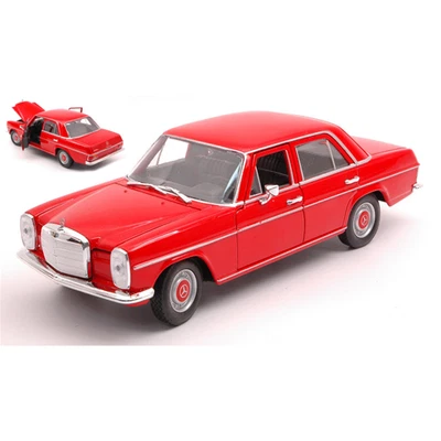 MERCEDES 220 (W115) 1968 RED 1:24 Welly Auto Stradali Modellino Nuovo - Immagine 1 di 3