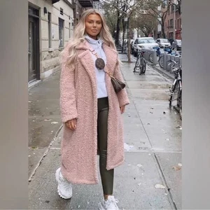 Women's HOUSE OF CB London Pink Teddy Bear Coat Size Large L - Picture 1 of 6