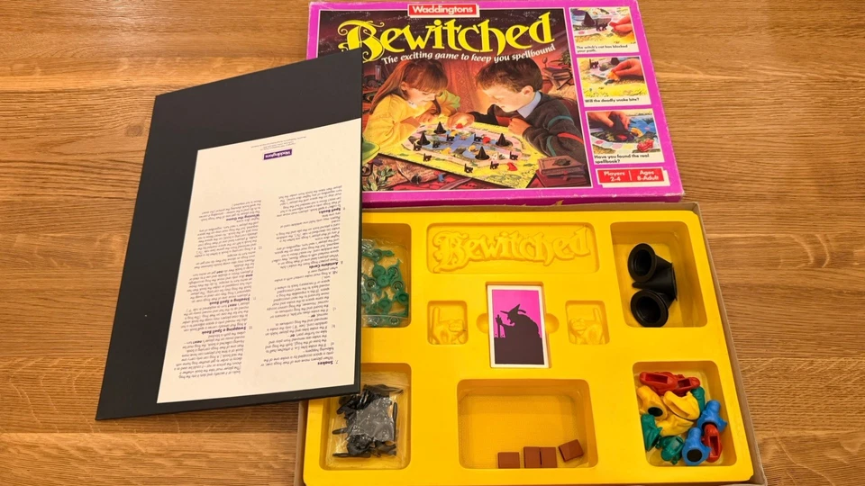  Vintage (1988) Bewitched Waddingtons Spooky Halloween Board Game, Complete  - Image 1 of 1