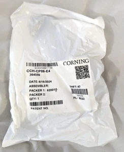 Corning CCH-CP06-E4 Panel LC Multimode, Duplex, 6 Fiber OM3/OM4, 50 um NEW - Afbeelding 1 van 2