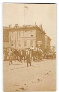 RPPC Lyric Theatre SACRAMENTO, CA Parade Scene 1910s Antique Postcard Rare - Picture 1 of 2
