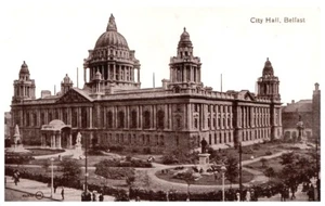 CITY HALL,BELFAST,IRELAND.VTG VALENTINE'S SERIES POSTCARD*B6 - Picture 1 of 2