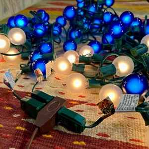 Vintage Blue and White Soft Glow Christmas Lights ~ 3 Strands of (24) G40 Lights - Picture 1 of 3