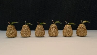 Лот из 6 винтажных миниатюрных золотых вышитых бисером фруктовых груш с позолоченными листьями 2,75 дюйма - Изображение 1 из 4