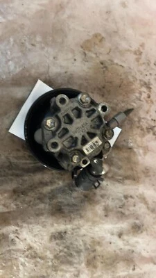 Bomba de dirección asistida Chevrolet Camaro 2010-2015 OEM Foto 1 de 2