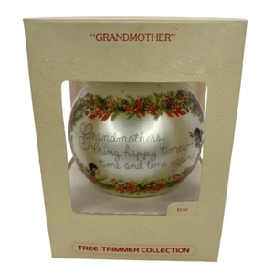 Adorno de sello vintage para abuela bola de vidrio bombilla flores de Navidad 1979 - Imagen 1 de 7