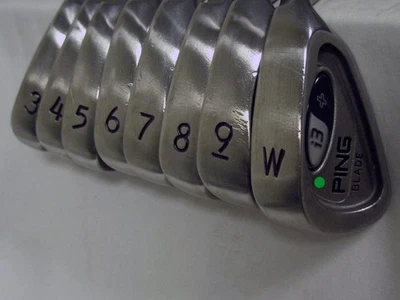 Juego de palos de golf Ping I3 + hoja de hierro 3-PW punto verde (acero dinámico dorado, X-RÍGIDO) Foto 1 de 4