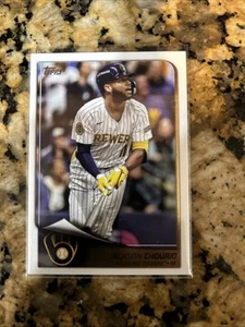 2025 Topps Flagship Collection Jackson Chourio #82 Milwaukee Brewers - Picture 1 of 2