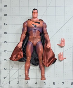 McFarlane DC SDCC Superman Kingdom Come Page Punchers 7" Scale Actionfigur - Bild 1 von 3