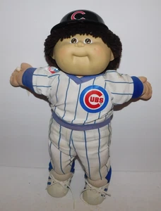 GEPFLEGTE 1985 CABBAGE PATCH KIDS ALL STARS PUPPE MIT CHICAGO CUBS UNIFORM - Bild 1 von 8
