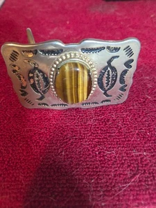Fibbia per cintura senza marchio occhio di tigre pietra preziosa tono argento design occidentale fondo di magazzino - Foto 1 di 6