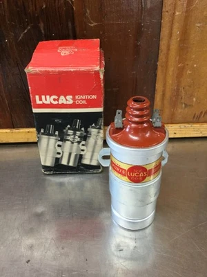 MG & Triumph • Lucas 12V Sports Ignition Coil #45058L. Dated 1971. Used. KMG1316 - Image 1 of 4