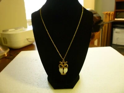 Necklace Gold Tone 18" White Enamel Owl with Black Eyes - Very Cute  - Image 1 of 2