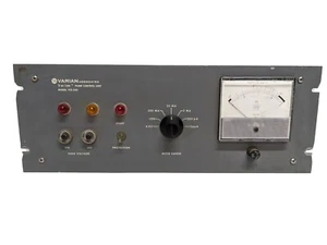 Vakuumpumpe Varian Pumpensteuergerät 921-0011.  - Bild 1 von 3