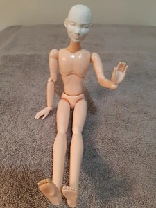 Obitsu Made In JAPAN action figure mobile corpo ragazzo - Foto 1 di 1