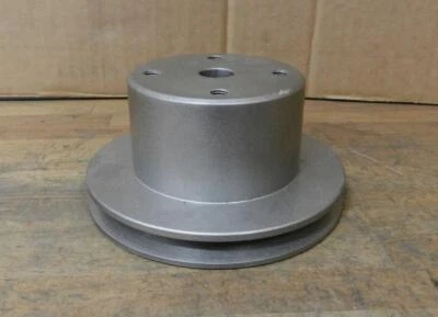 1953-62 GMC Truck 10/35 270 302 I6 NEW cast iron 3/8 belt water pump pulley - Image 1 of 4