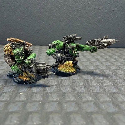 Painted Warhammer 40k Ork Kommandos– Pair with Rocket Launcher & Spiked Gun - Image 1 of 4