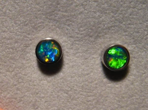 Gem Opal Stud Earrings , solid 18k White  gold ,  6.2 mm Round - Picture 1 of 10