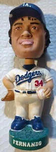 2001 Los Angeles Dodgers Fernando Valenzuela Bobblehead (piccolo cappello chip) senza scatola - Foto 1 di 11