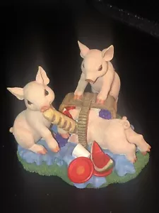 Hamilton Farm Livin Piglets Collection " Pig-nic Time " Pig Figurine Fun - Picture 1 of 10