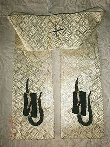 ANCIENNE  MANIPULE/ tissu blanc doré /XXème/RELIGIEUX/NO CHASUBLE/NO AUBE - Foto 1 di 3