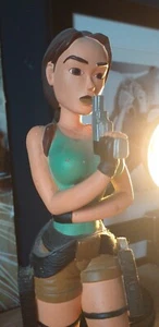 Rare Tomb Raider Lara Croft Collectable Figure - Picture 1 of 5