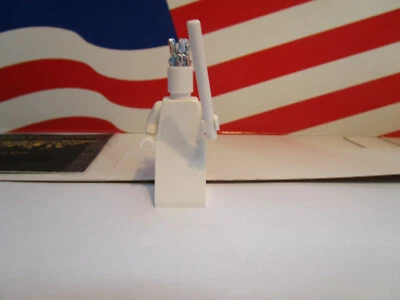 LEGO Harry Potter MiniFigure CHESS QUEEN WITH WAND FROM SET 4704 WINGED KEYES - Image 1 of 4