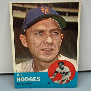 Gil Hodges #245 - 1963 Topps - MP - Baseball Card