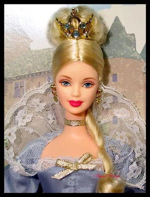 DOTW Princess of the Danish Court 2003 Barbie Doll - Image 1 of 2