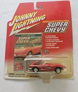 2002 Johnny Lightning SUPER CHEVY - 1961 CHEVY CORVETTE - CONVERTIBLE - Picture 1 of 10