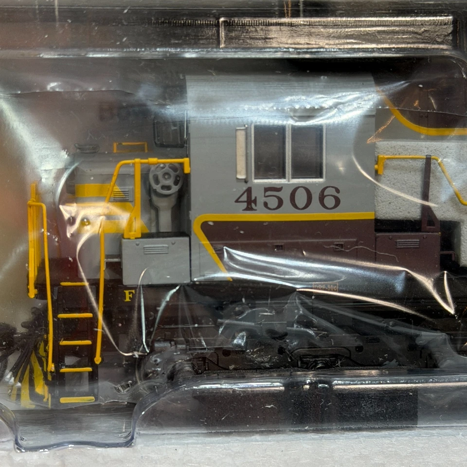 BOWSER Alco C630M HO Scale Canadian Pacific 4506 Executive Line DC DCC Ready NEW - Image 1 of 4