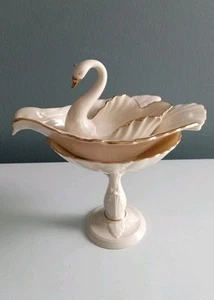 Vintage Schwan Bonboniere Standschale creme gold Akzent elegantes Dekor - Bild 1 von 8