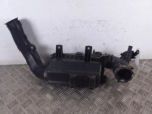 YARIS AIR FILTER BOX TOYOTA Mk3 XP130 1.3L Petrol 2011-2020 1770047151 - Picture 1 of 11