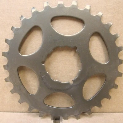 Piñón de casete Shimano UniGlide (UG) 28T nuevo-antiguo-stock... acabado marrón Foto 1 de 2