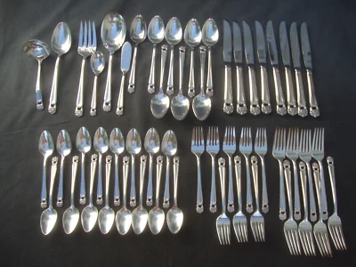 Plato de plata 1847 Rogers Bros Eternally Yours 54 piezas juego cucharas para servir 8 lugares Foto 1 de 4