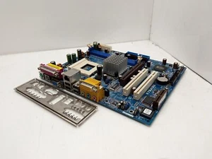 ASRock K7S41GX Socket 462 DDR MicroATX Motherboard With I/O Shield - Picture 1 of 5