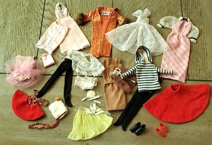 Vintage BARBIE & SKIPPER DOLL Clothes & Accessories 1960's - Picture 1 of 19