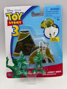 Toy Story 3 Prototype Pre-Production Green Army Men With Parachutes Thinkway Toy - Picture 1 of 9